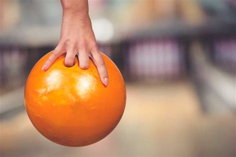 Bowling Ball Finger Inserts Or Not Pros And Cons Discussed
