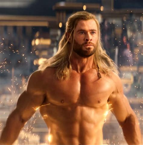 Thor 4 Reveals Expanded Look At Muscular Chris Hemsworth In New IMAX