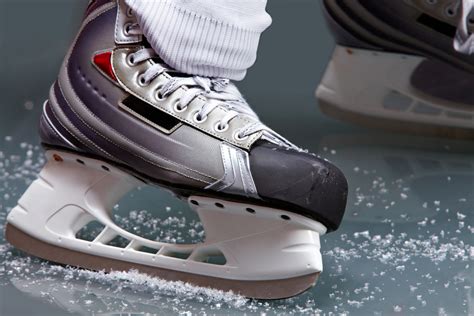 Get To Know Your Blades Figure Skate Vs Hockey Skates