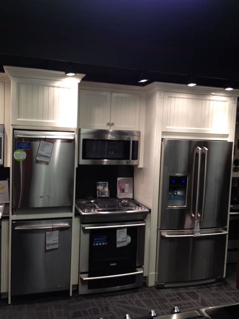 Electrolux is focusing on sustainability in its first full suite kitchen launch since 2008. Electrolux Kitchen package at Gerhards Appliances ;French ...