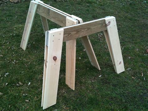 Simple Easy Folding Sawhorses 4 Steps With Pictures Instructables