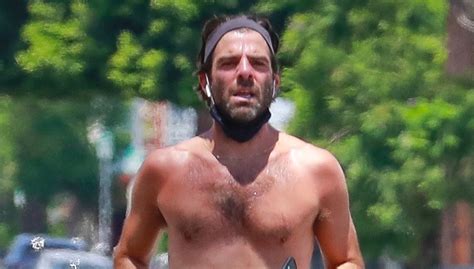 Zachary Quinto Goes Shirtless For A Run In La Shirtless Zachary Quinto Just Jared
