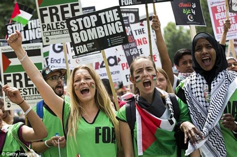 Pro Palestine Demonstrators Protest Outside Israels London Embassy