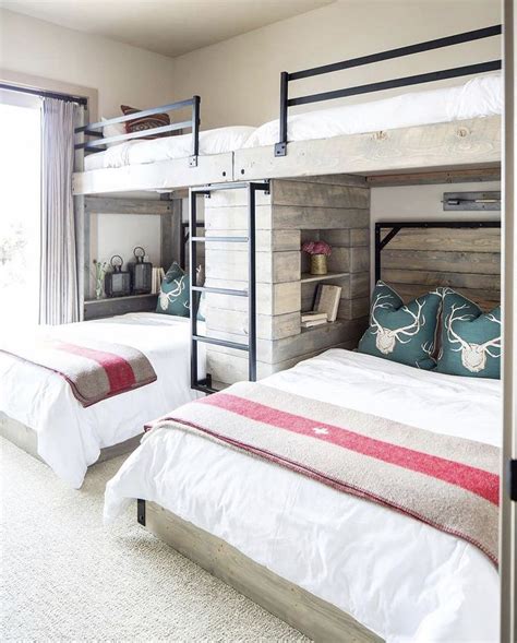 Lake House Bunk Rooms Bunk Bed Rooms Bunk Beds Built In Bunk House