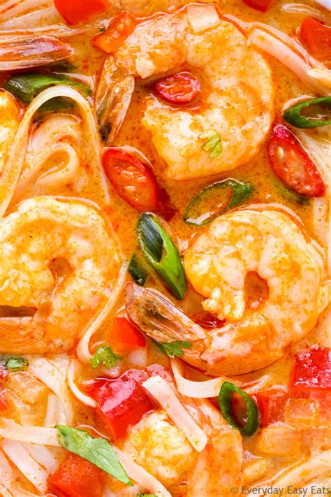 Thai Spicy Shrimp Noodle Soup Easy One Pot Recipe 2022
