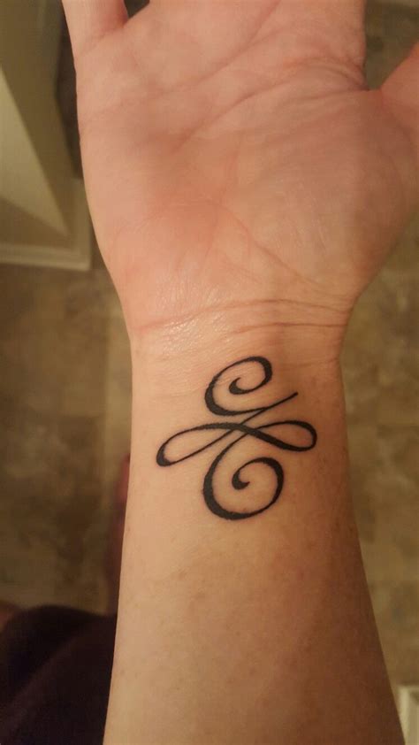 Celtic Symbol For Inner Strength Tattoo Strength Tattoo Celtic