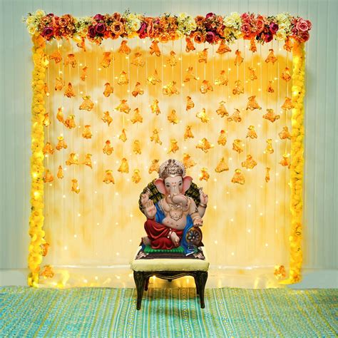 Celebrate Ganesh Chaturthi With Flowers And Tassel Ganpati Decorations