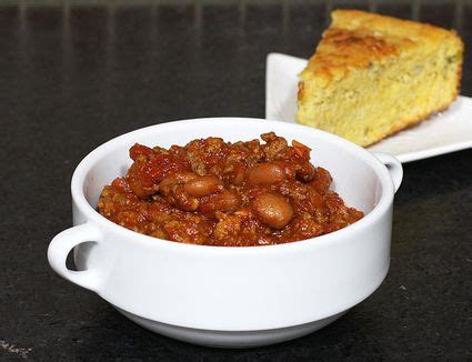Stir the kidney beans, pinto beans, and pork and beans into the pot. Pinto Beans and Ground Beef With Rice Recipe