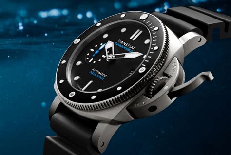 Panerai Submersible Diving Watches Suitable For Wearing During The