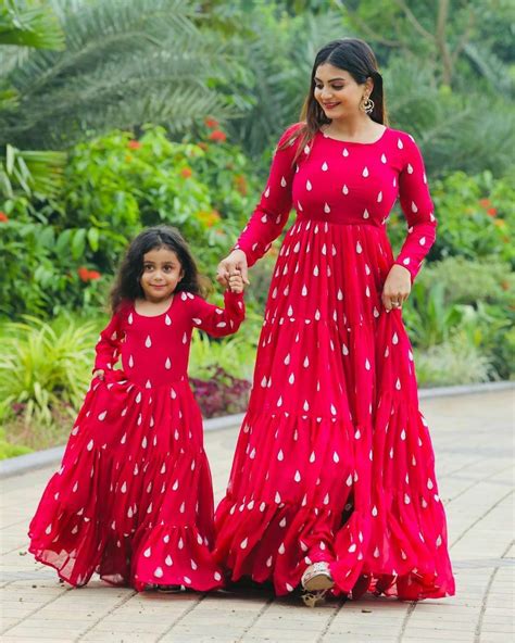 Mother Daughter Fashion Matching Outfits Mom Daughter Matching Dresses