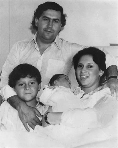 Lalbum Di Famiglia Di Pablo Escobar Corriereit