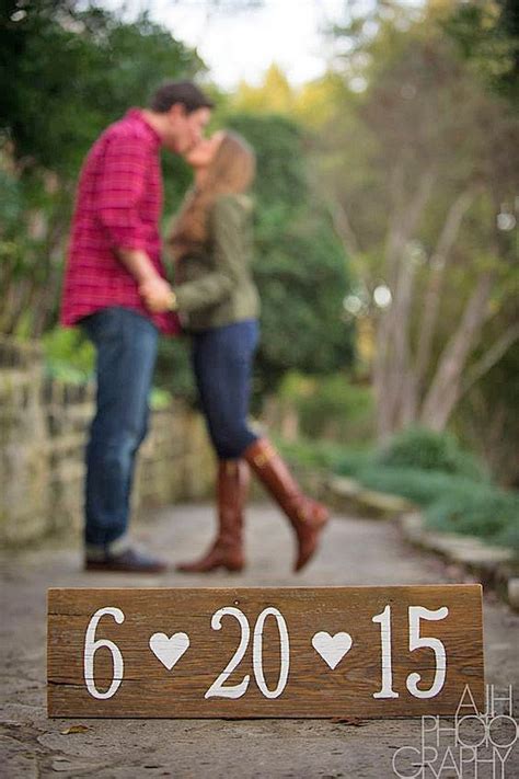 30 Super Save The Date Photo Ideas Wedding Forward Engagement
