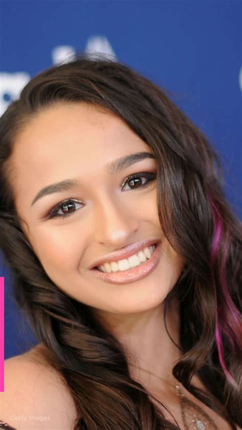 Jazz Jennings Shares Bathing Suit Photo Shows Off Battle Wounds From