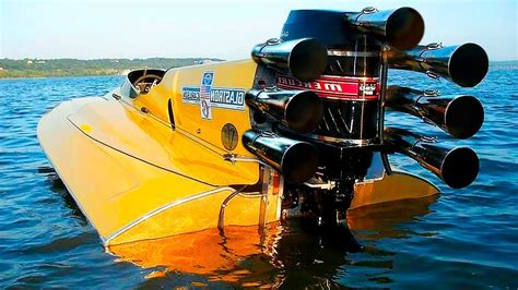 This Super Boat Is Faster Than Bugatti Veyron Youtube