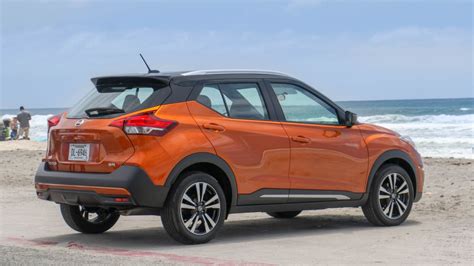 2018 Nissan Kicks Car Review Affordable Subcompact Suv For 4 Adults