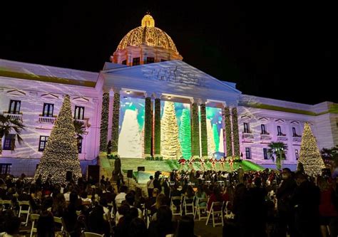 Palacio Nacional Enciende Su árbol De Navidad Presidencia De La