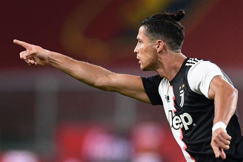 Cristiano ronaldo reflecting on the season: Cristiano Ronaldo scores stunning goal for Juventus on ...