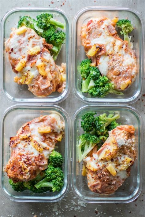 Healthy pizza recipe, bbq chicken, bbq chicken pizza, pizza recipe. Hawaiian Pizza Chicken Meal Prep - Meal Prep on Fleek™