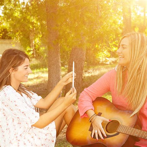 Blonde Female Country Singers Stock Photos Pictures And Royalty Free