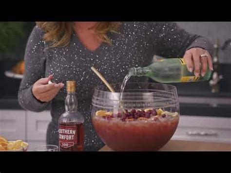 The show is now in its 10th season, and this inspired us to gather some of her most delectable and. Trisha Yearwood's Christmas in a Cup | Williams Sonoma - YouTube | Trisha yearwood recipes, Fun ...
