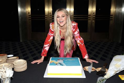 Kelsea Ballerini Heart First Tour At Radio City Music Hall In New