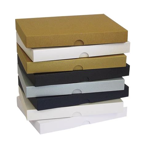 Mark the special occasion with a joyful gift that stands out from the rest. A6 Pearlescent Greeting Card Boxes Invite Wedding Gift Box