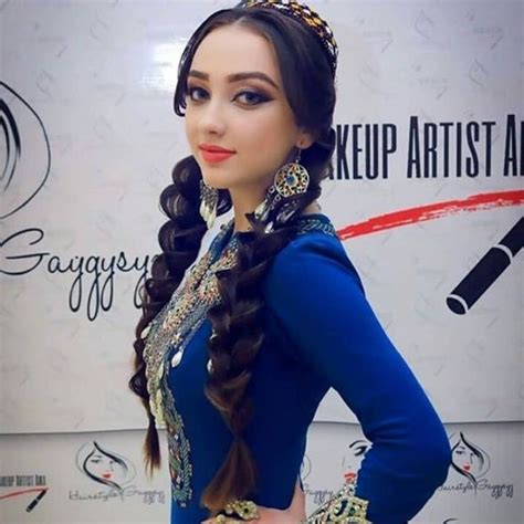 Turkmen girl Turkmenistan Туркмения Traditional dresses Girl Beauty