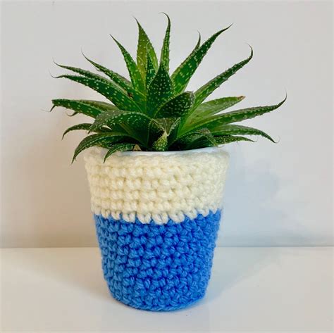 Free Crochet Tutorial Flower Pots Flowers Free Crochet Planter Pots