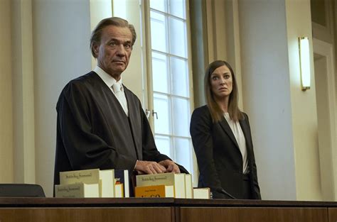 Der fall collini ist ein deutscher politthriller von marco kreuzpaintner, der am 18.april 2019 in die deutschen kinos kam. Der Fall Collini (#150390) - Filmspiegel Essen