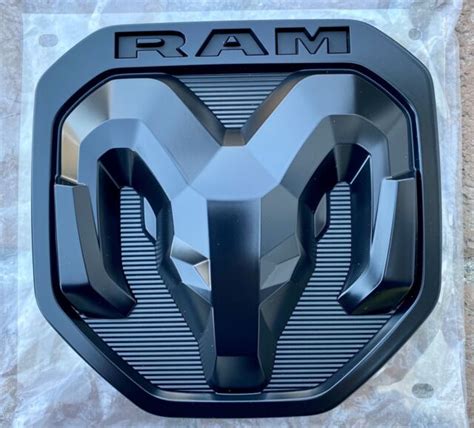 2019 2021 Dodge Ram 1500 Dt Matte Black Tailgate Rams Head Emblem New