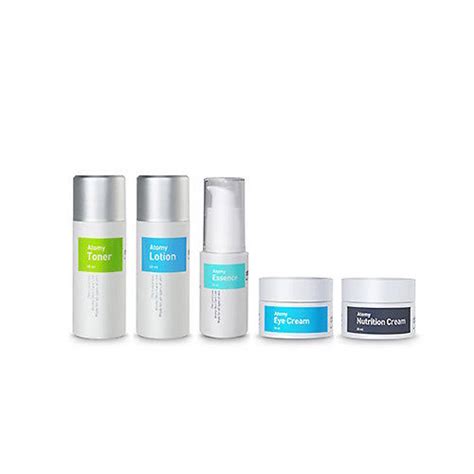 Atomy acne clear expert system has an average rating of 4.3 out of 5 on amazon, which is pretty impressive. ATOMY Travel Skin Care Kit | DHAUSE