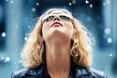 Jennifer Lawrence Is A Total Boss In The New ‘joy Trailer