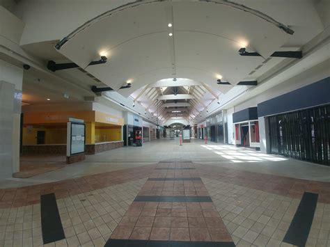 Northgate Mall Seattle The First Indoor Shopping Center