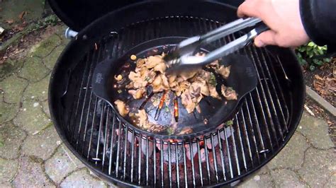 566,883 likes · 7,998 talking about this. Bulgogi mit dem Weber Grill - Koreanisches BBQ - YouTube