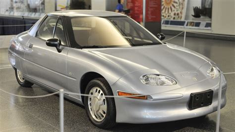 Why The Ev1 Was One Of The Biggest Flops In General Motors History
