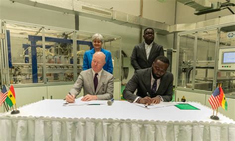 Usa And Ghana Partnership For Solar Energy Us Embassy In Ghana