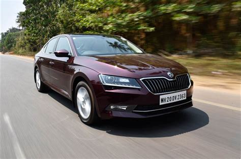 Skoda Superb 2016 Review - First Drive Review - Autocar India