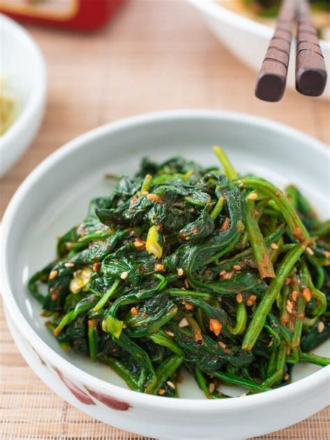 Sigeumchi Namul Korean Spinach Side Dish Korean Bapsang