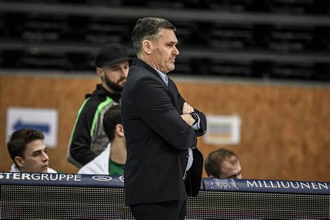 Gladiators Trier Trennen Sich Von Cheftrainer Marco Van Den Berg
