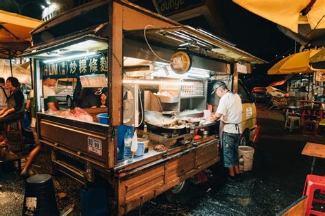 Order your favourite malaysian food in kuala lampur with foodpanda ✔ super fast food delivery to your home or office ✔ safe & easy payment options. The Best Street Food To Try at KL's Taman Connaught Market