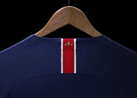 Diseño único y calidad 100%. Camiseta Nike del PSG 2018/2019