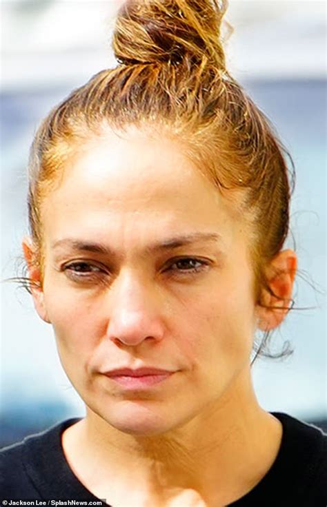 Jennifer Lopez Goes Make Up Free In Nyc After Filming Rom Com