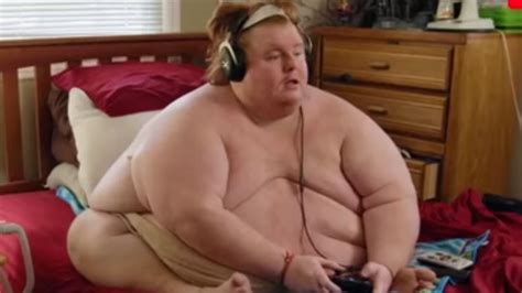 Extremely Obese Guy Plays Fornite All Day Naked YouTube