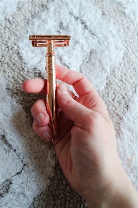 How To Survive And Thrive Using A Safety Razor Stylewise