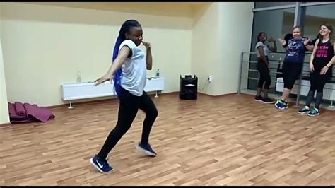 Afrodanse Akwaaba Danse Video Mreazi Youtube