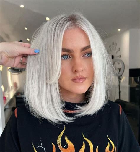 Platinum Straight Lob With Blunt Ends 2 Tone Hair Color White Blonde