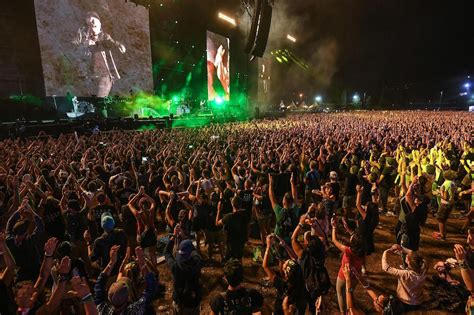 Viale italia angolo via emilia ingresso b: Il concerto di Vasco Rossi a Modena, le foto - Il Post
