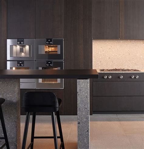 Visiting one of our 15 showrooms nationwide will inspire you and give you some great ideas about kitchen design. Find a Gaggenau Showroom near you | Gaggenau in 2020 ...