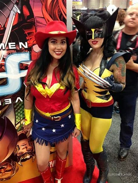 San Diego Comic Cons Sexiest Cosplay Girls 47 Pics