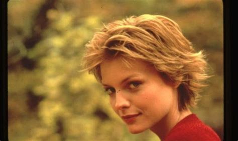20 Captivating Photos Of Michelle Pfeiffer From The 1980s Vintage